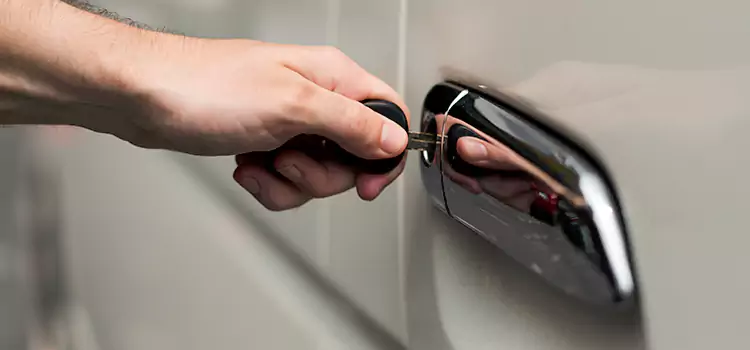 Why Choose Our Auto Locksmith Team in Lorain, OH?