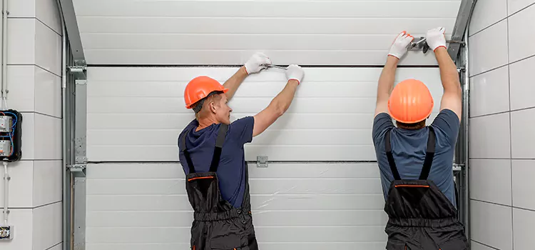 Choose Us for Your Garage Door Needs in Lorain
